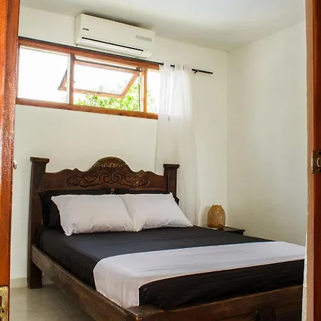 Casa De Playa En La Boquilla Con Piscina *